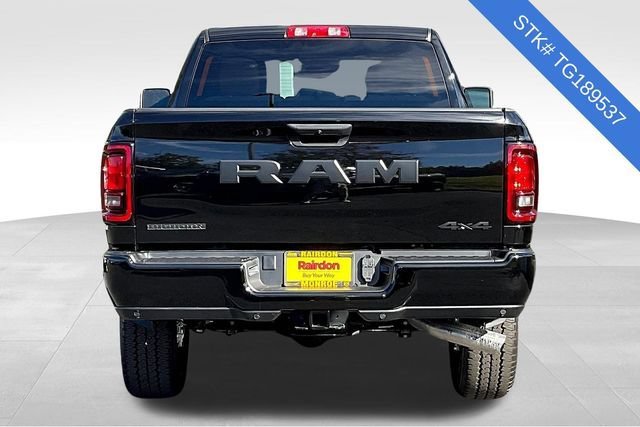 New 2026 Diamond Black Crystal Pearl-Coat Exterior Paint RAM Big Horn image 4