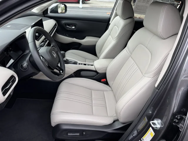 Used 2024 Gray Honda EX-L image 16
