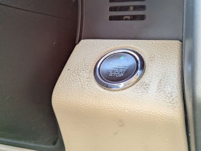 Used 2015 Brown Ford Lariat image 25