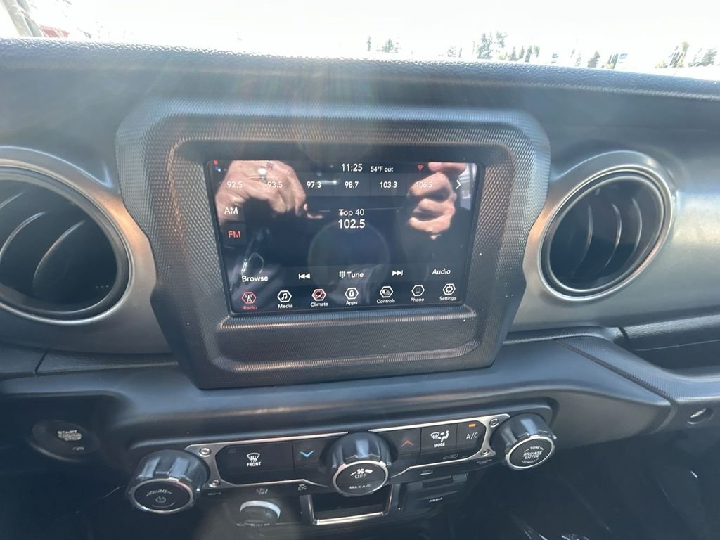 2023 Jeep Wrangler 4-Door Sport - Photo 16