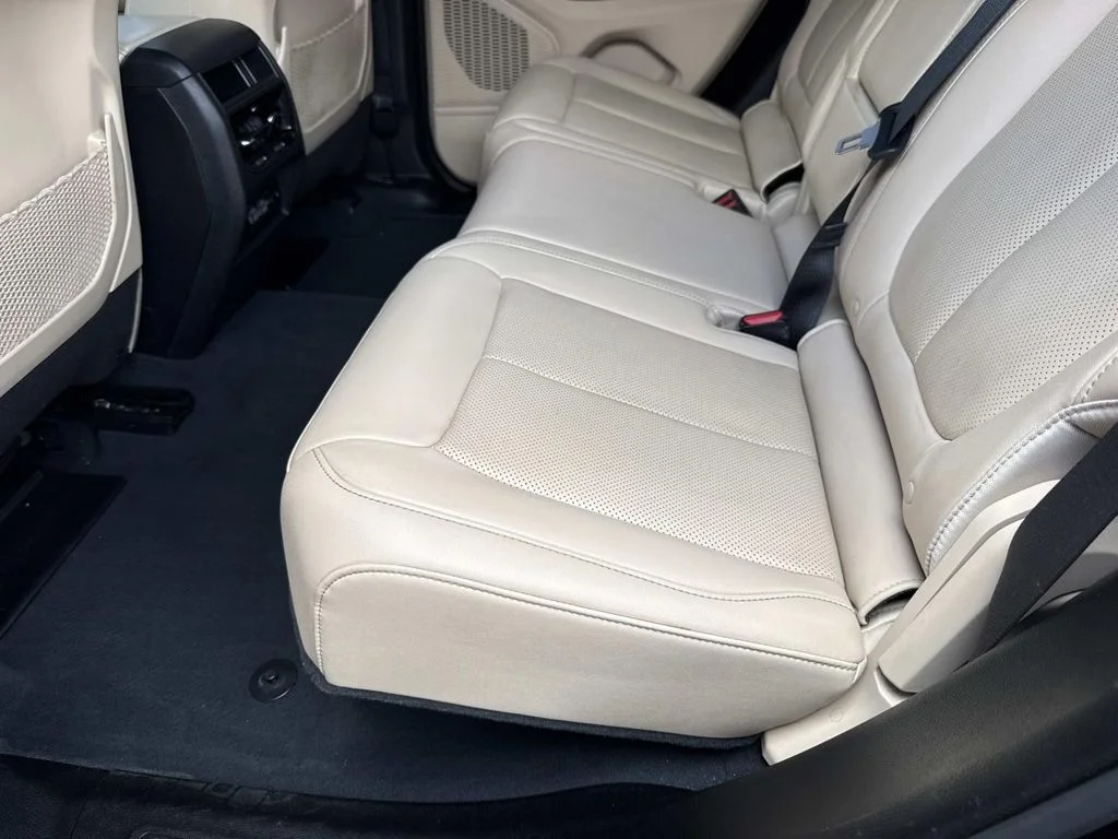 Used 2023 Black Jeep Limited image 15