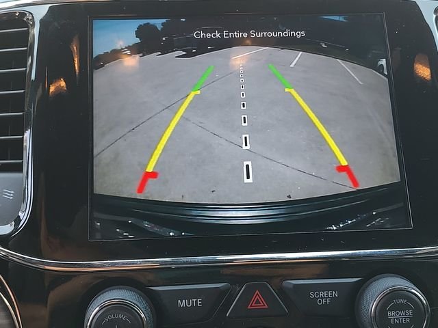 Used 2021 Black Jeep Laredo X image 16