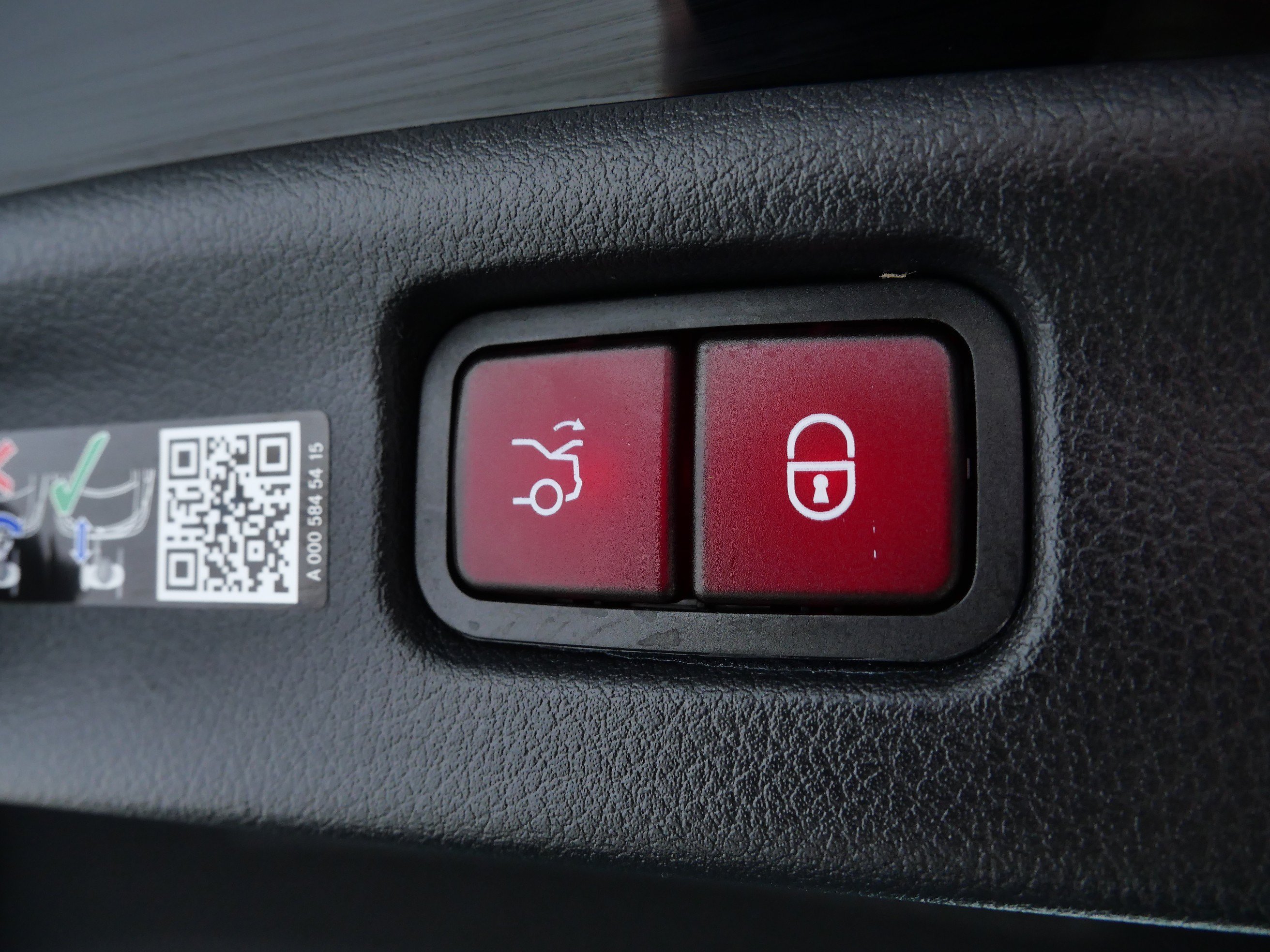 Used 2026 Black Mercedes-Benz C 300 image 8