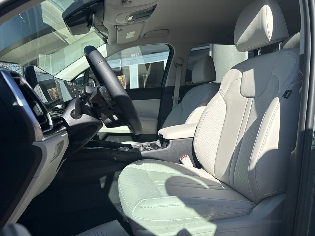 2026 Kia Sorento EX PHEV - Photo 17