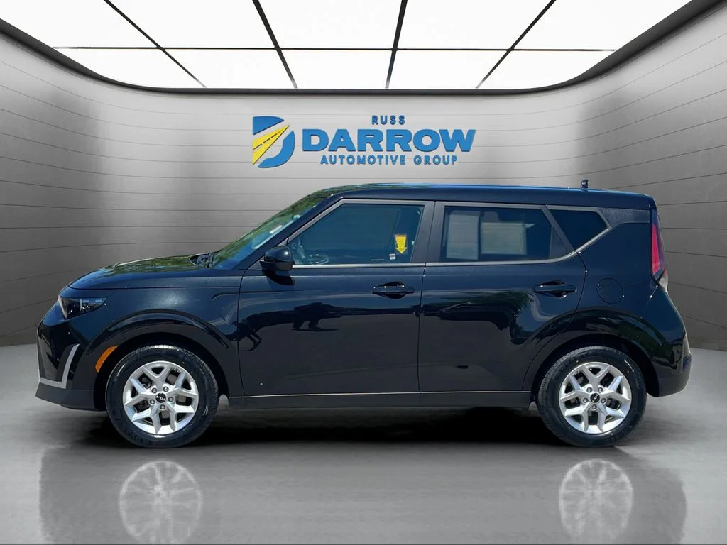 Certified 2024 Kia Soul LX with VIN KNDJ23AU5R7899685 for sale in Wauwatosa, WI