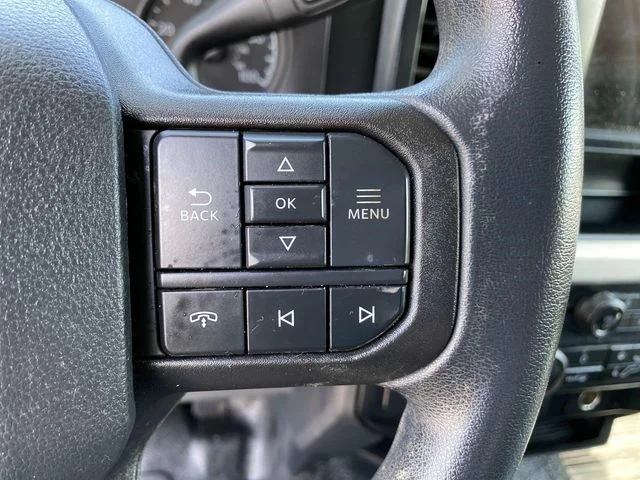 Used 2023 Oxford White Ford XL image 17