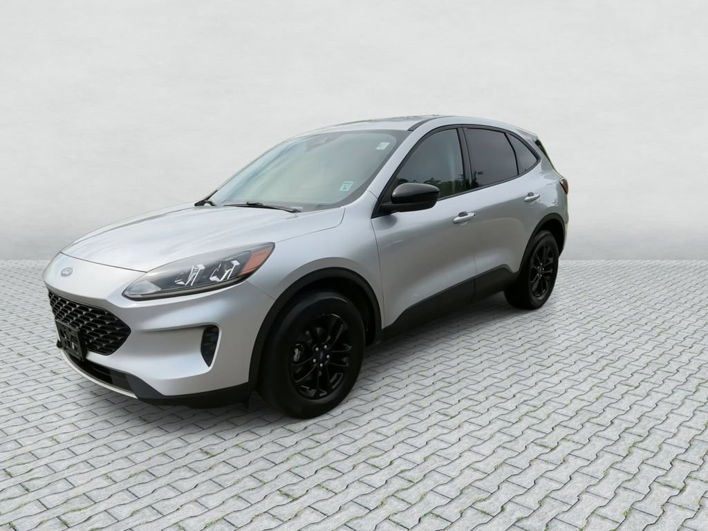 Used 2020 Silver Ford SE Sport image 4
