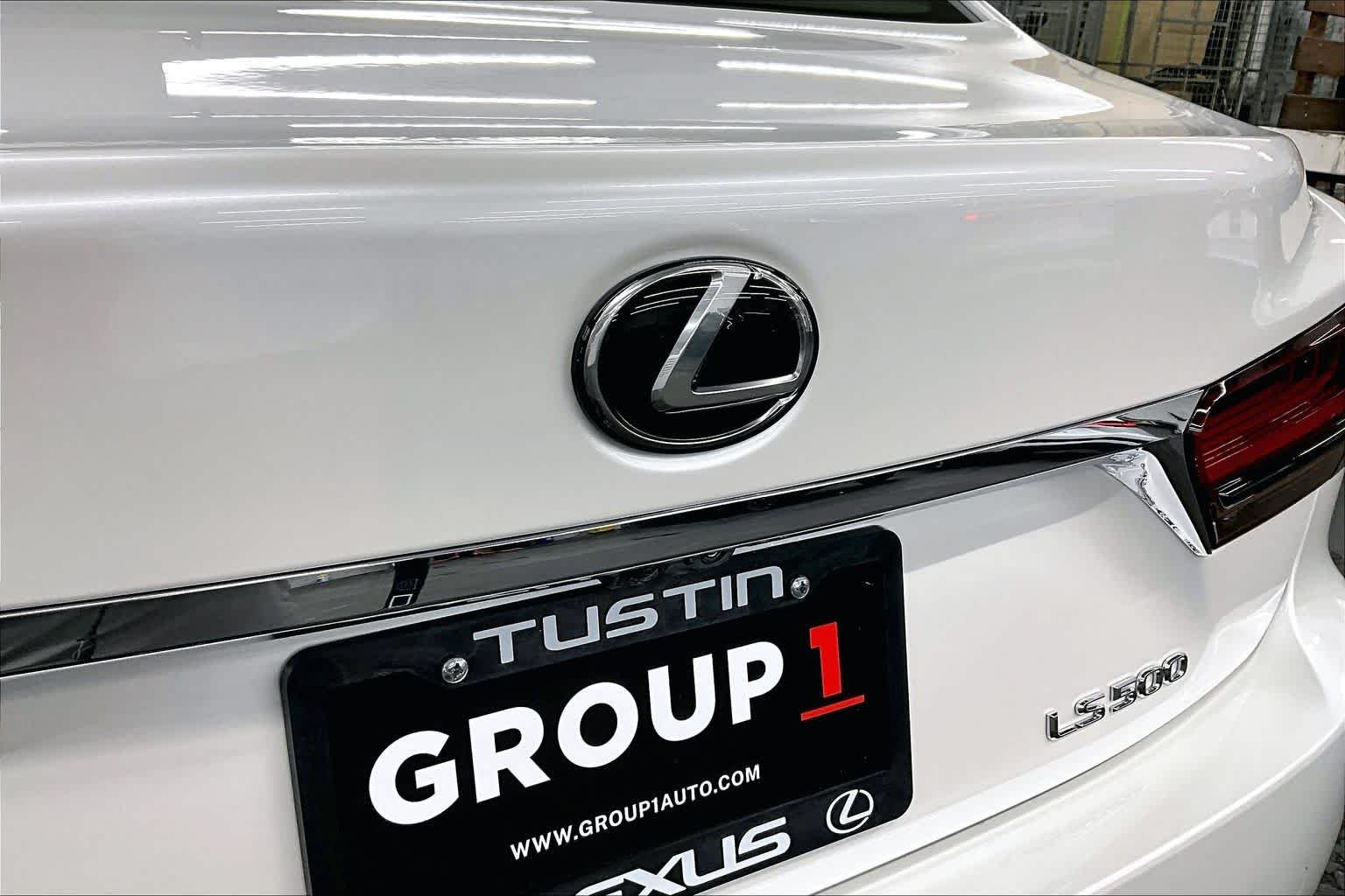 Used 2024 Eminent White Pearl Lexus  image 29