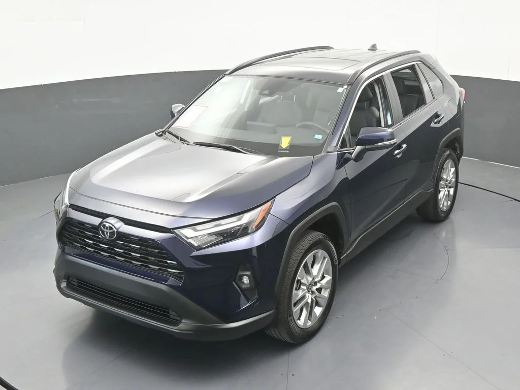 Used 2025 Blueprint Toyota XLE Premium image 47