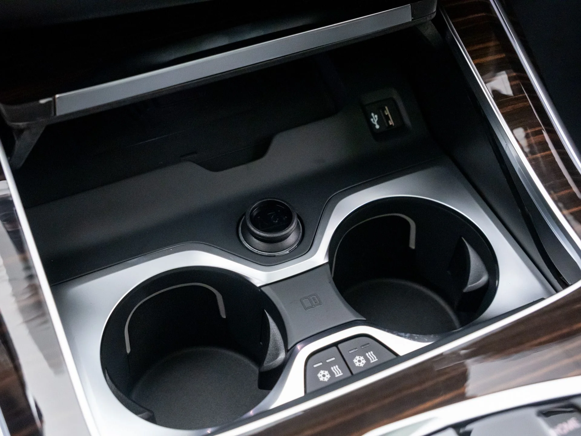 New 2027 Black BMW xDrive40i image 31