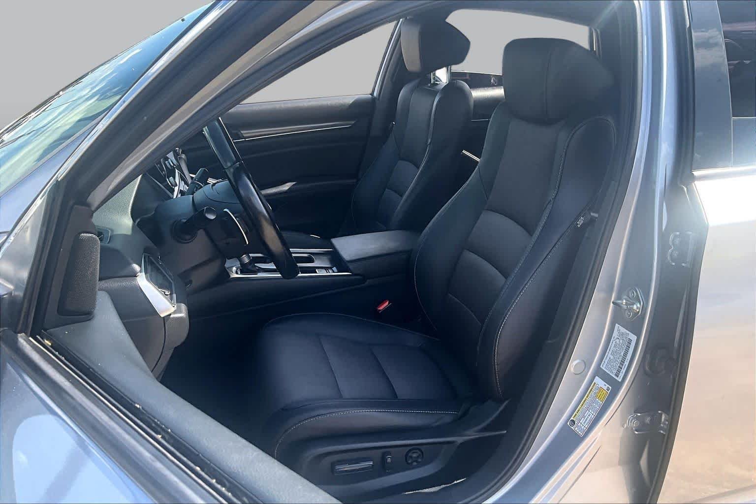 Used 2020 Lunar Silver Metallic Honda Sport image 8