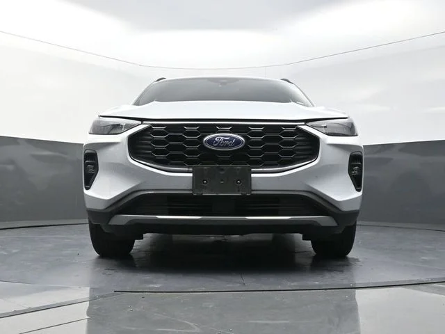 Used 2025 Silver Ford ST-Line Select image 32