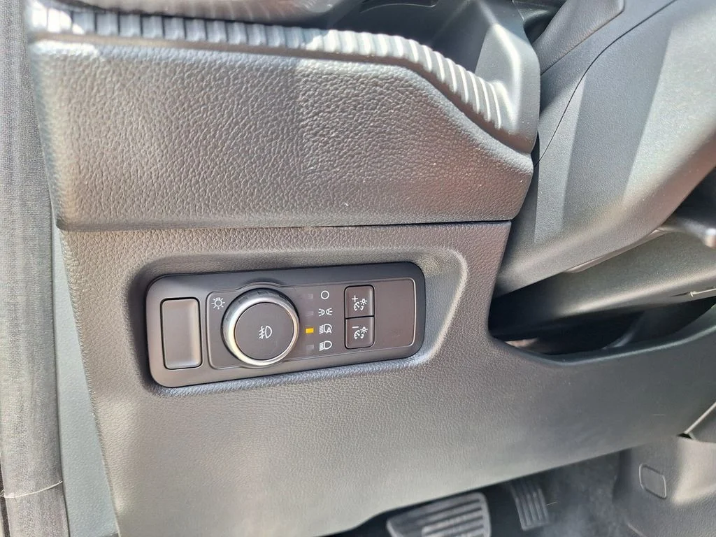 New 2026 Marsh Gray Ford XLT image 20