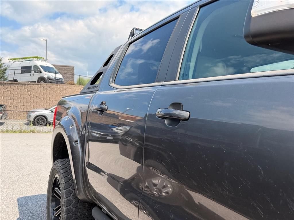 Used 2019 Gray Ford Lariat image 10