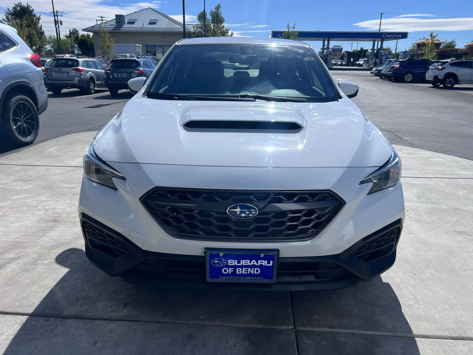 Used 2022 Ceramic White Subaru Base image 2
