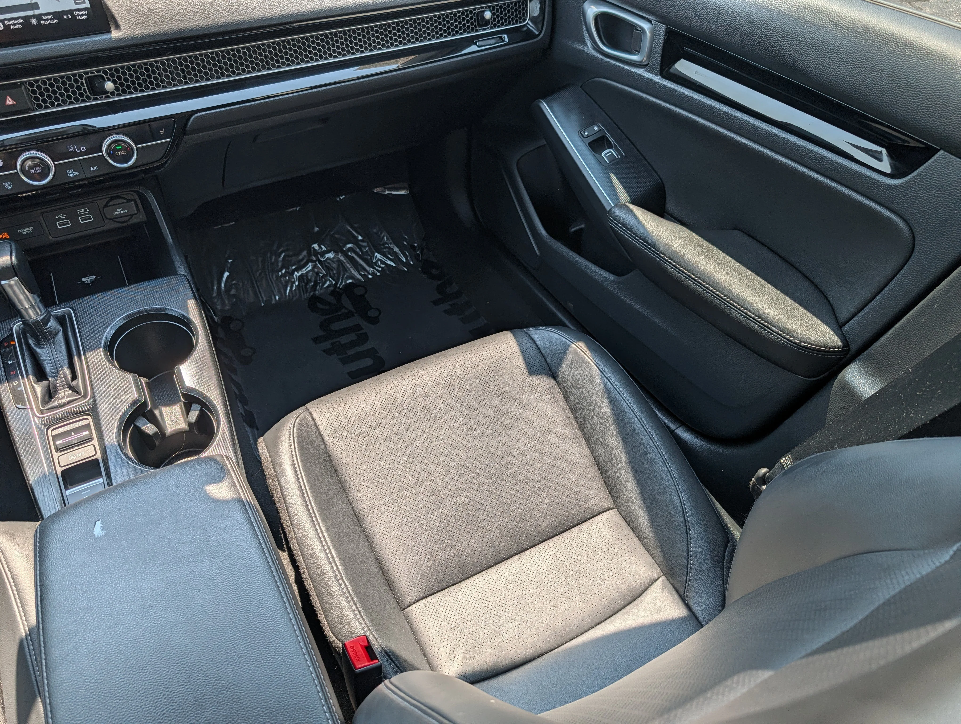 Used 2024 Meteorite Gray Metallic Honda Touring image 11