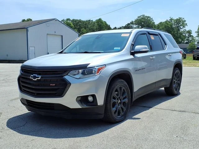 Used 2021 Silver Chevrolet RS image 3
