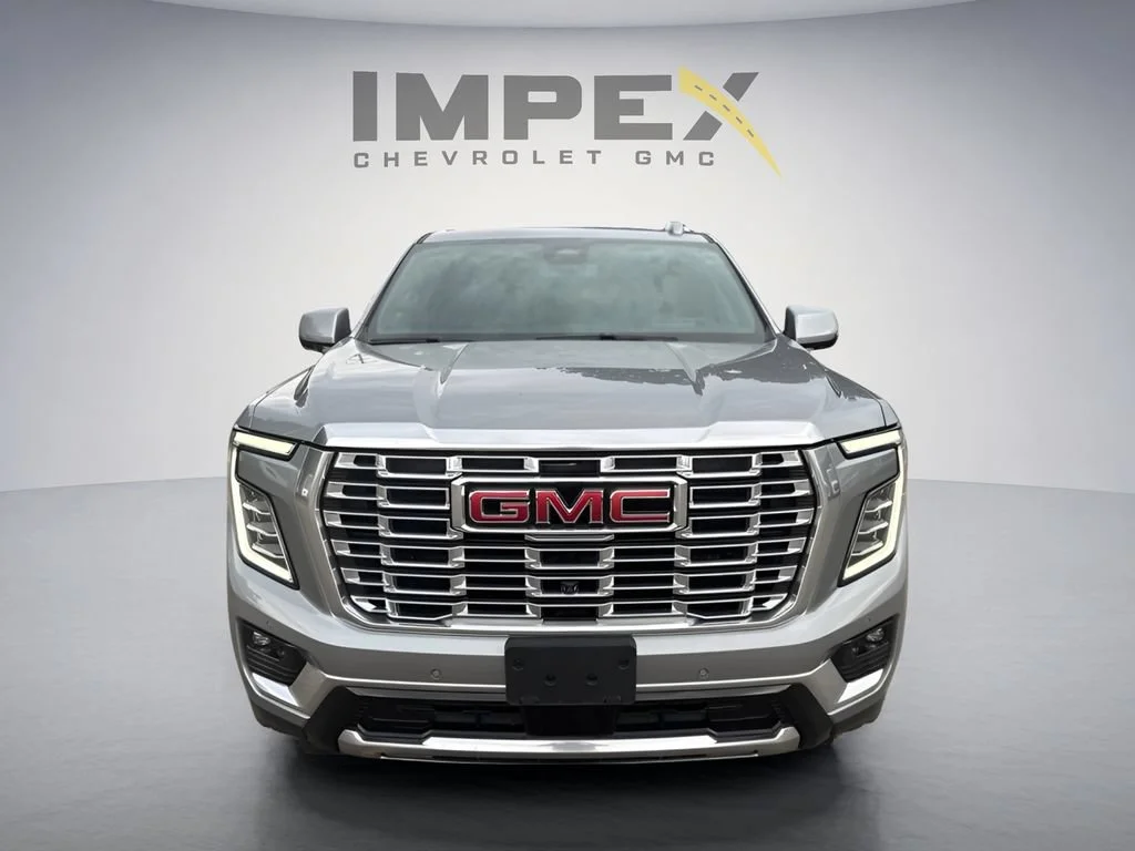 Used 2025 Sterling Metallic GMC Denali image 8