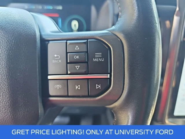 Used 2023 White Ford Lariat image 16