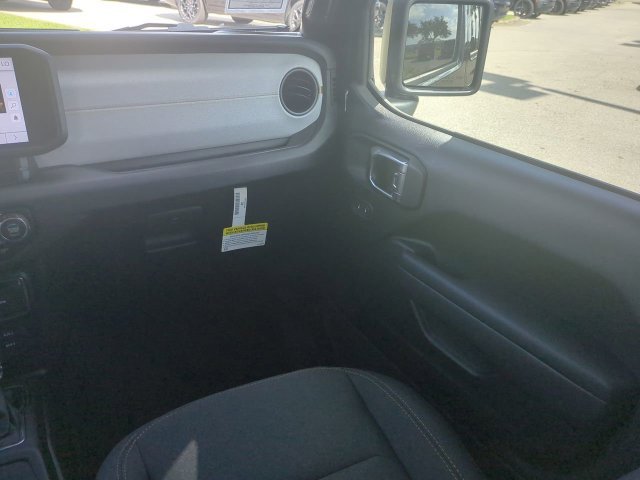 2025 Jeep Wrangler 4-Door Sport S - Photo 15