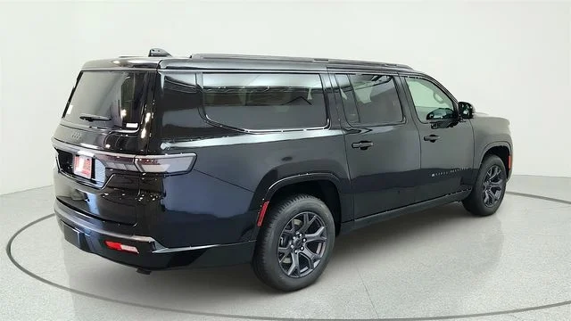 New 2026 High Gloss Black Jeep Limited Altitude image 13