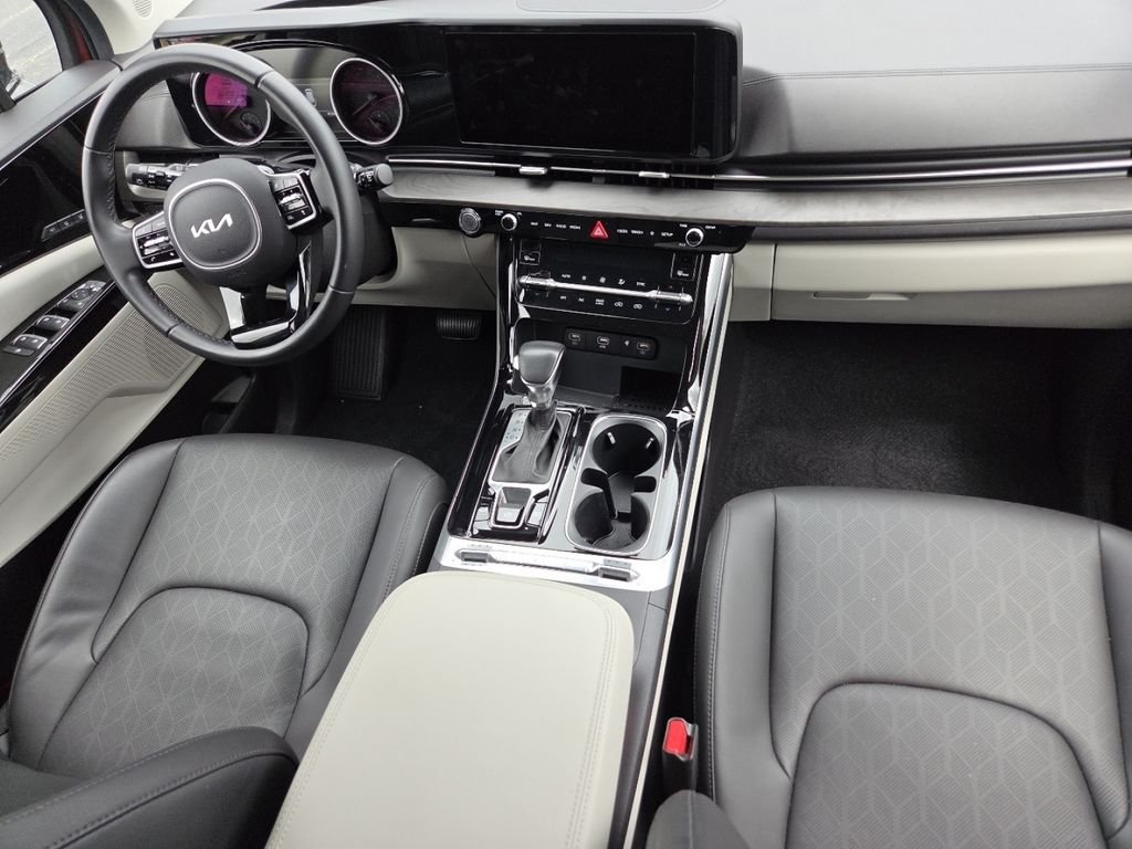 2022 Kia Carnival SX - Photo 30