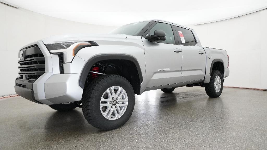 New 2026 Celestial Silver Metallic Toyota SR5 image 6
