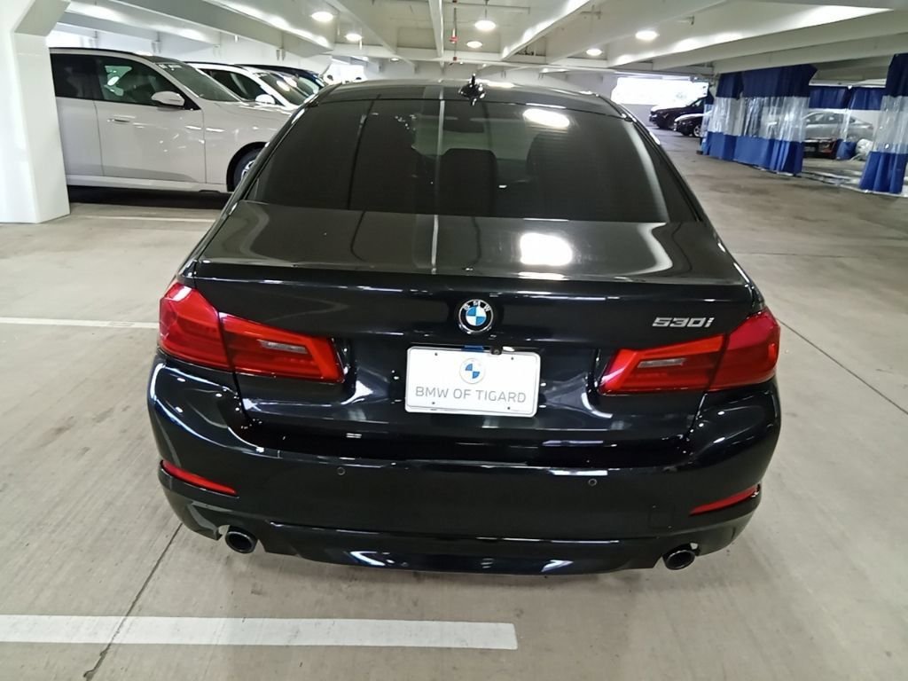Used 2018 Black Sapphire Metallic BMW 530i image 6