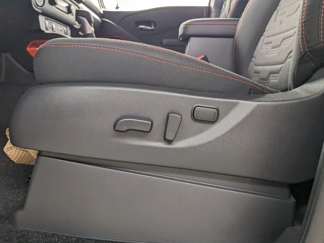 2025 Nissan Frontier PRO-X - Photo 17