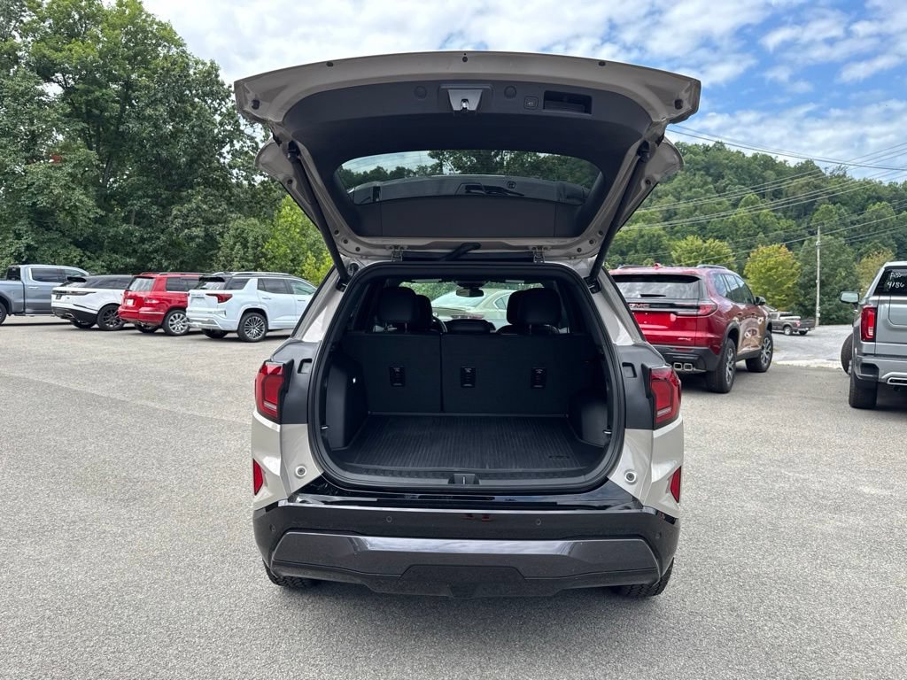 2026 GMC Terrain AT4 - Photo 15