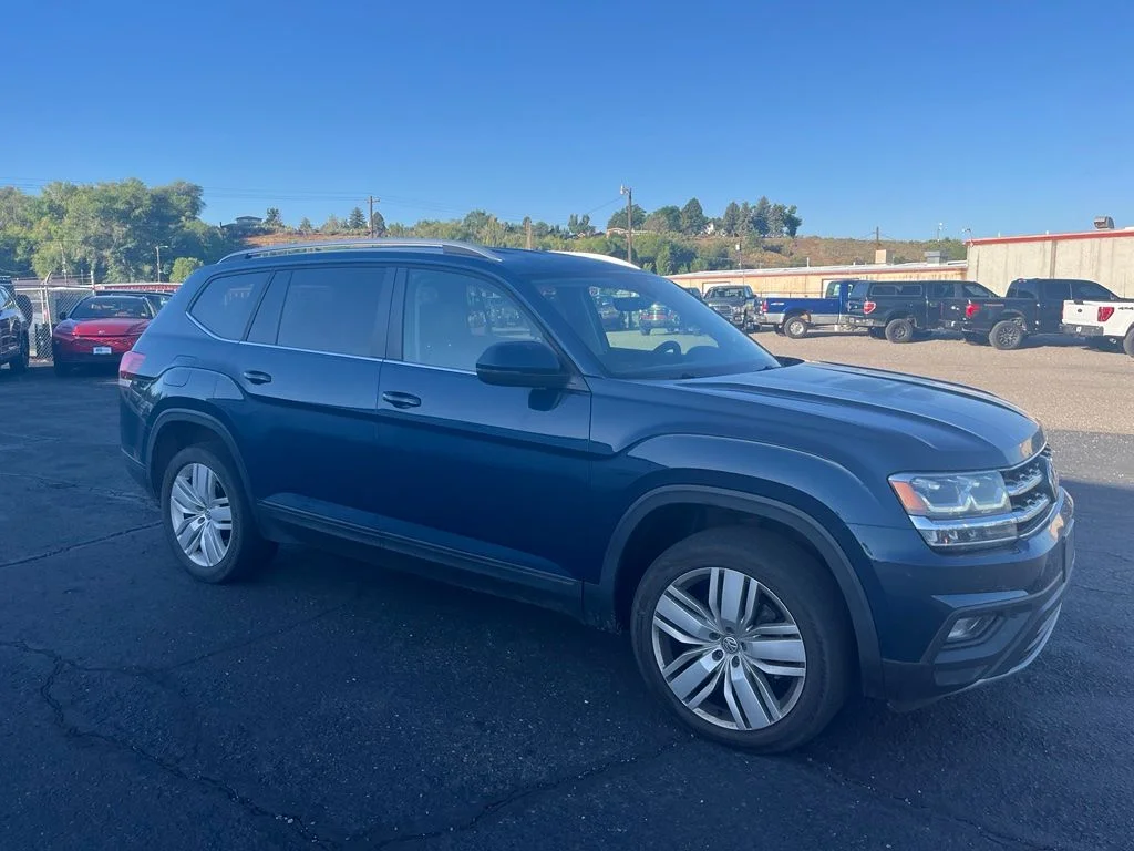 Used 2019  Volkswagen 3.6L V6 SE image 1