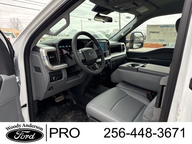 New 2026 Oxford White Ford XL image 13