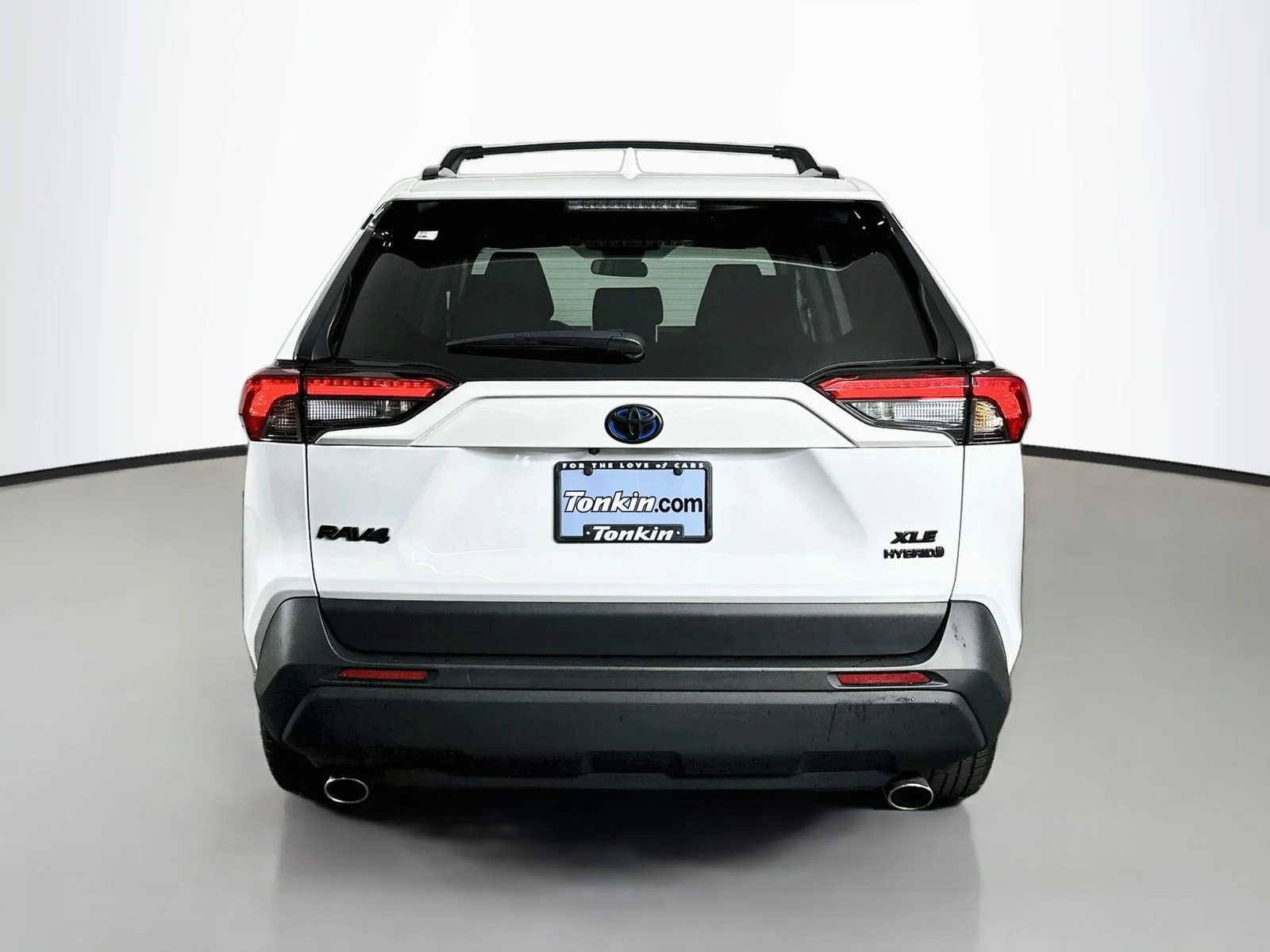 Certified Used 2024 White Toyota XLE image 6