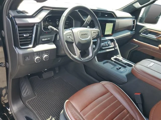 Used 2026 Onyx Black GMC Denali Ultimate image 6