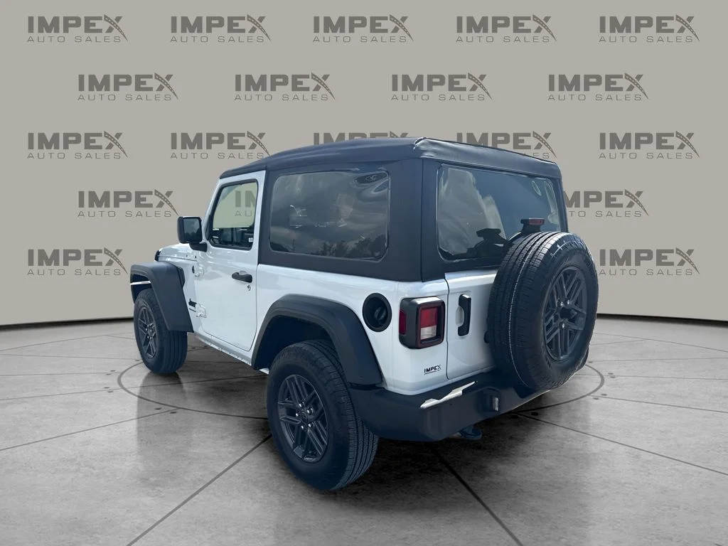 Used 2025 White Jeep Sport S image 3