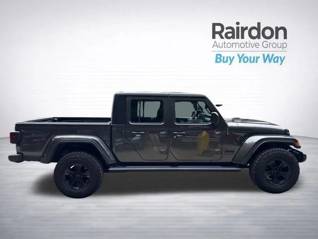 Used 2023 Granite Crystal Metallic Clearcoat Jeep Sport S image 8