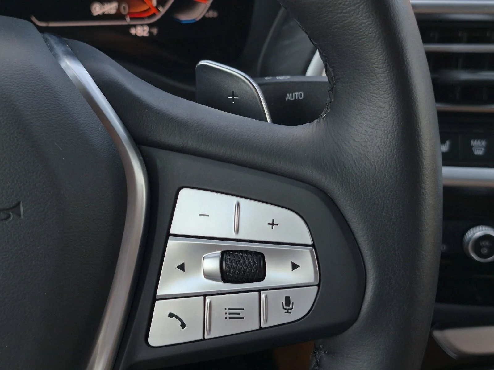 Certified Used 2024 Alpine White BMW xDrive30i image 26