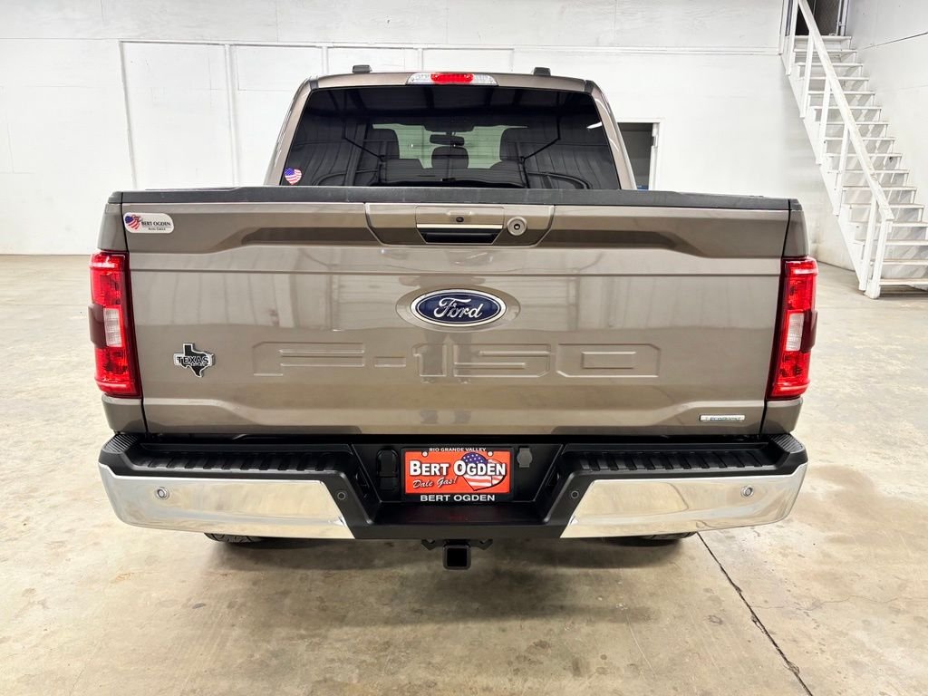 Used 2023 Gray Ford XLT image 6