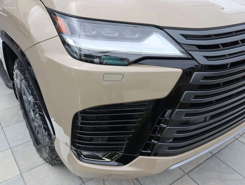 Used 2026  Lexus 700h Overtrail image 19