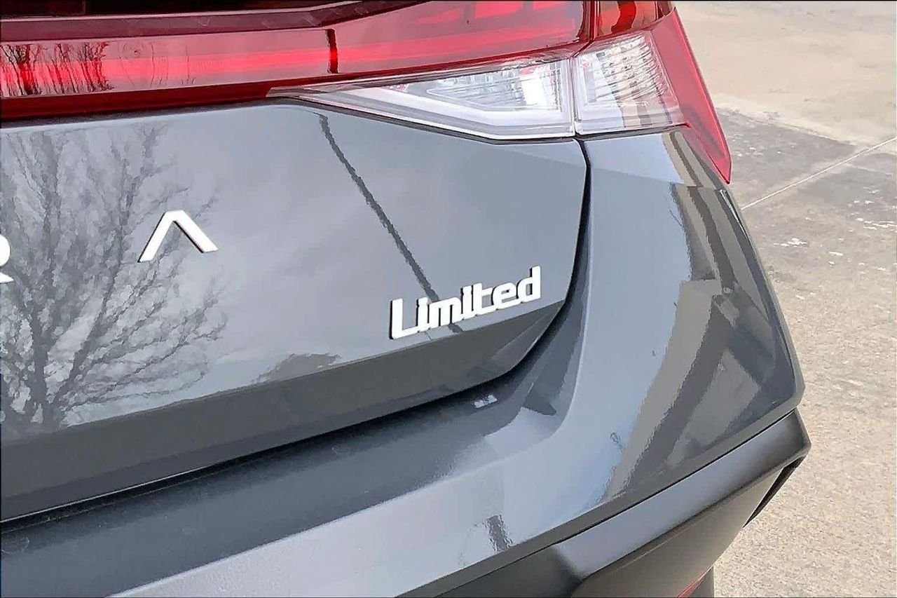 New 2026 Ecotronic Gray Hyundai Limited image 15