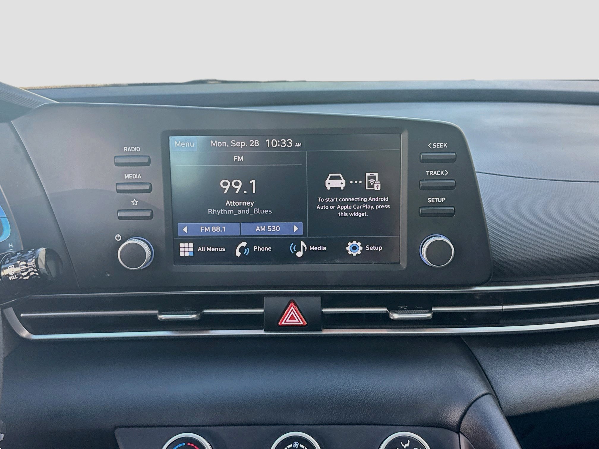 2025 Hyundai Elantra SE - Photo 10