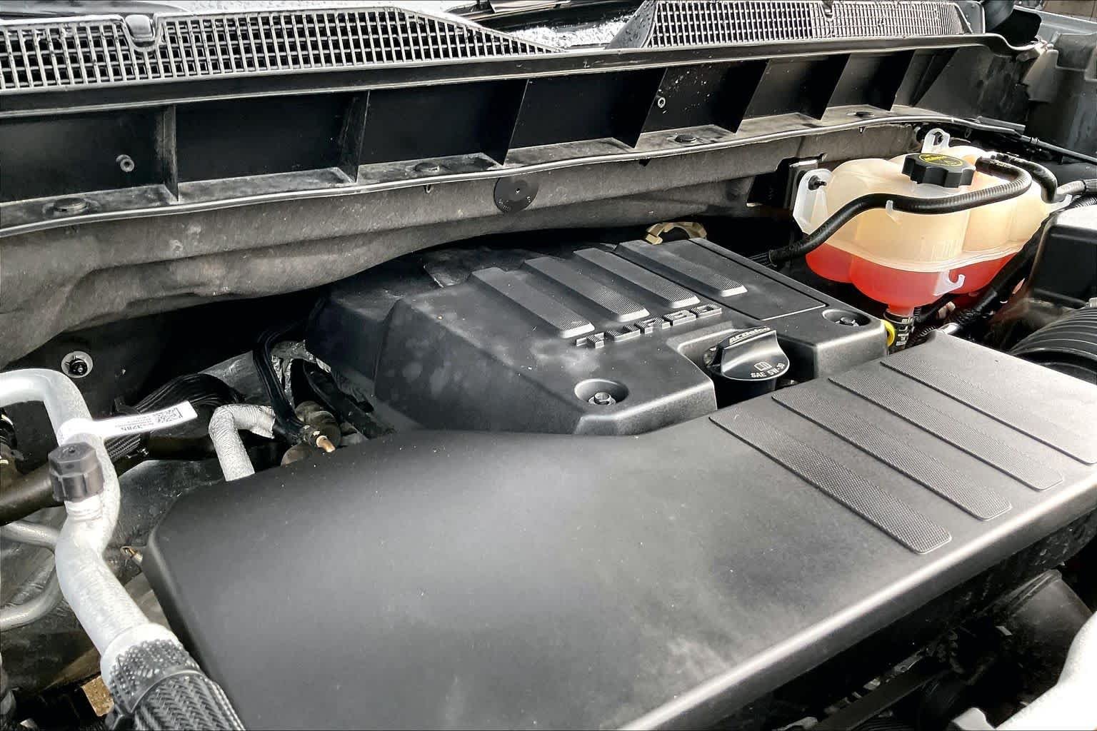 Used 2024 Sterling Gray Metallic Chevrolet LT image 32