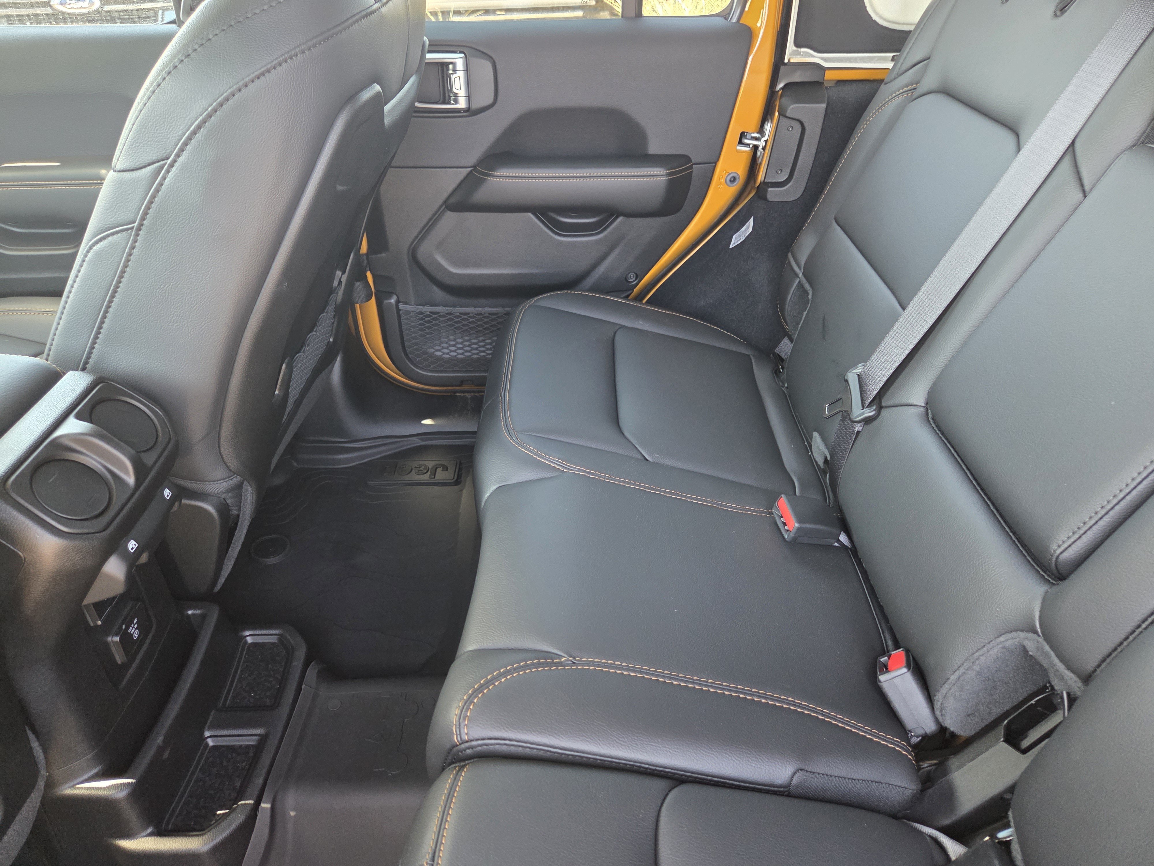 New 2026 Goldilocks Jeep Sahara image 20