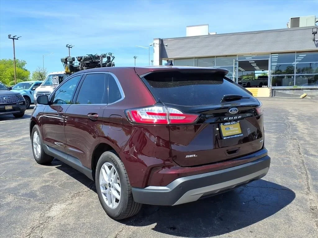 Certified Used 2024 Burgundy Ford SEL image 5