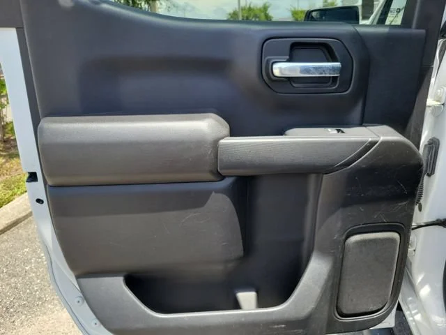 2023 Chevrolet Silverado 1500 Custom - Photo 14