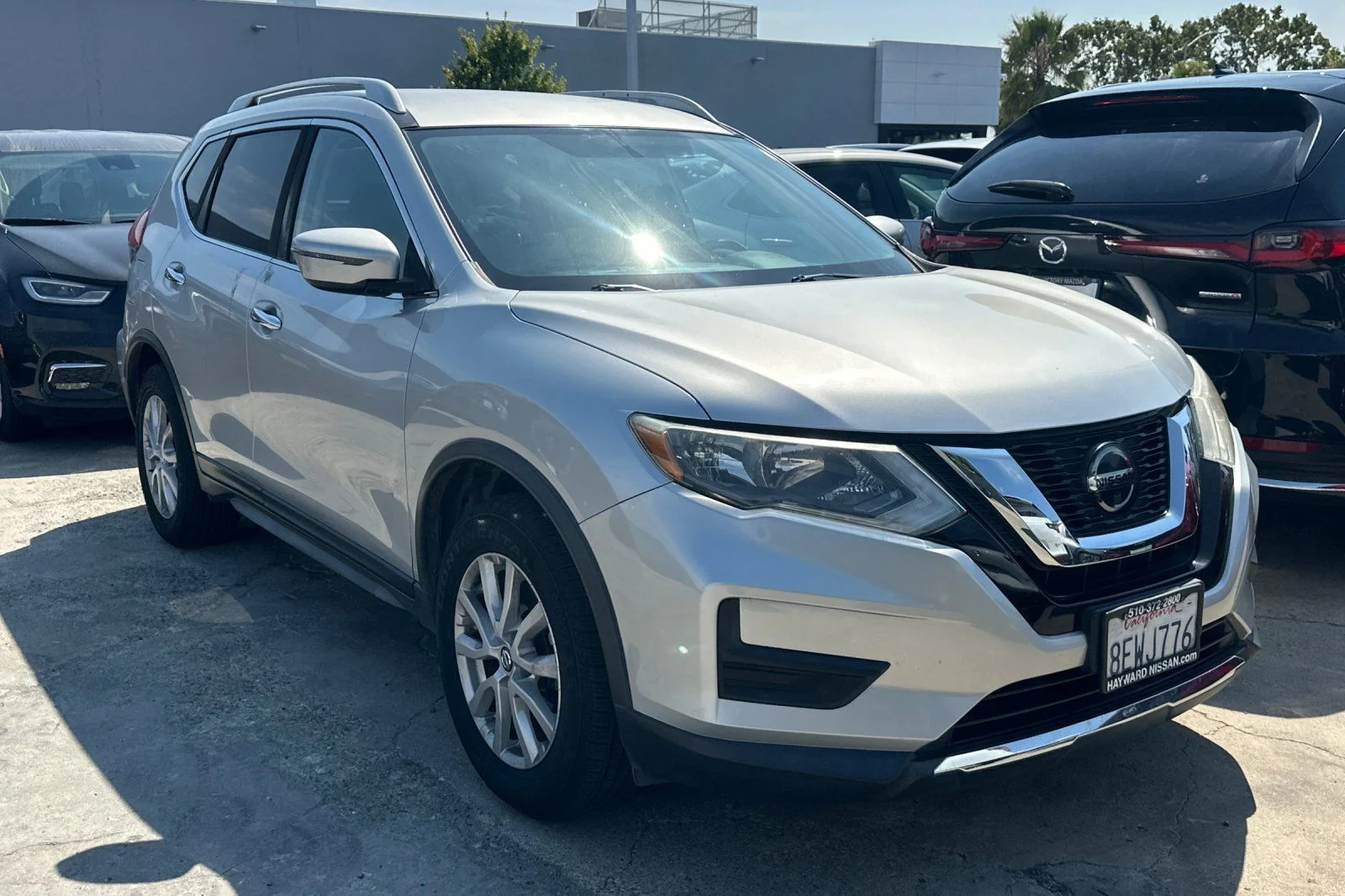 Used 2018 Nissan Rogue SV with VIN JN8AT2MT5JW454954 for sale in San Leandro, CA