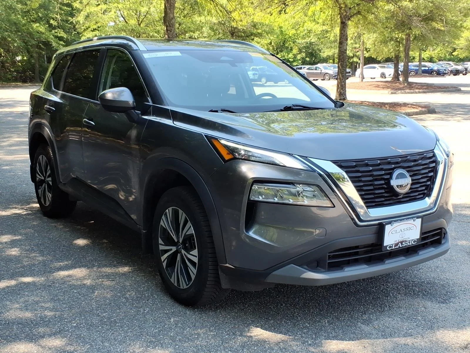 Used 2023 Gun Metallic Nissan SV image 6