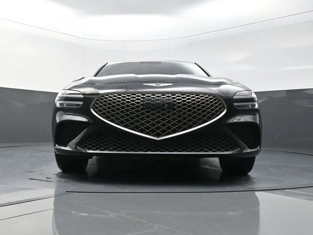 Used 2025 Black Genesis 2.5T image 32
