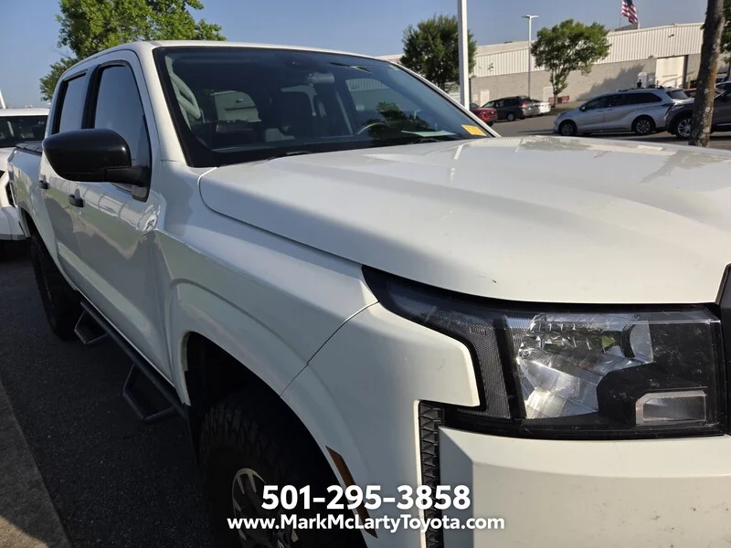 Used 2022 Glacier White NISSAN S image 4