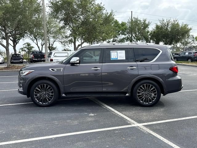 Used 2024 Anthracite Gray INFINITI Sensory image 6
